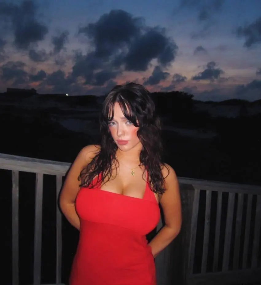 Profil de Angelina à Montaigu (85600)