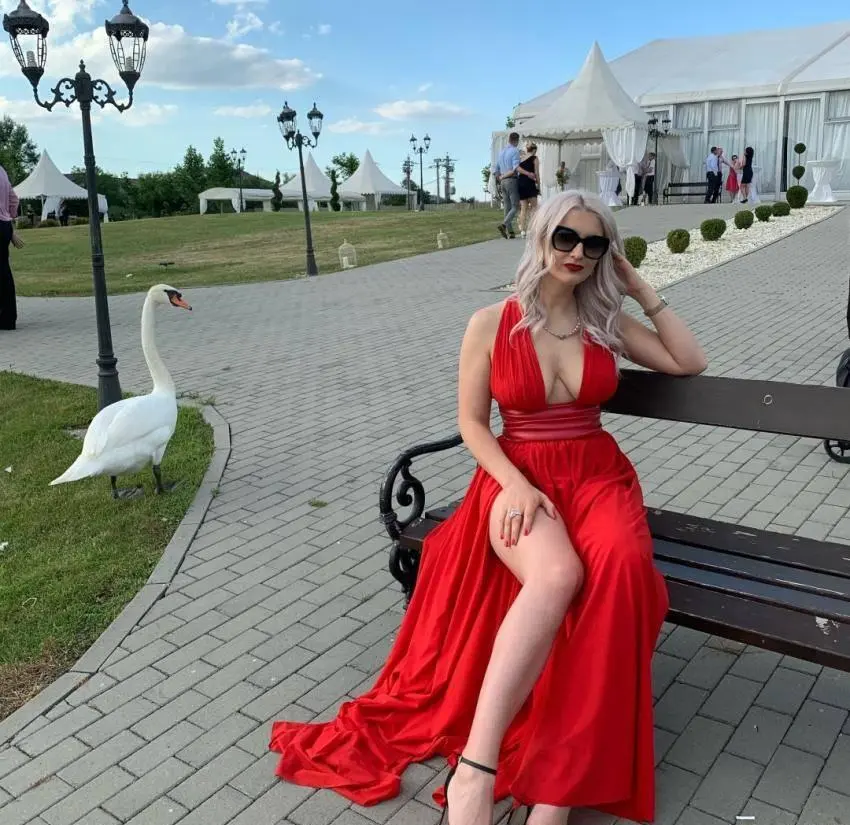 Profil de Caitlinn à Halluin (59250)