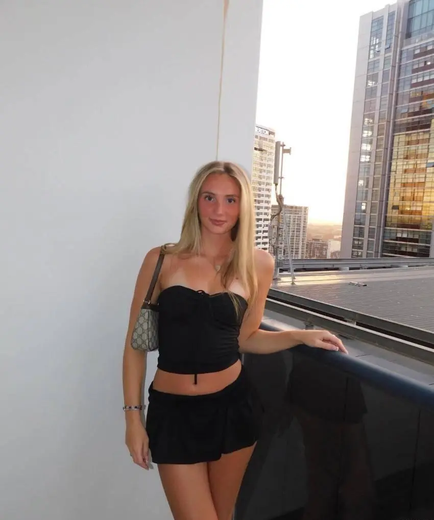 Profil de Marie-Cerise à Rennes (35000)