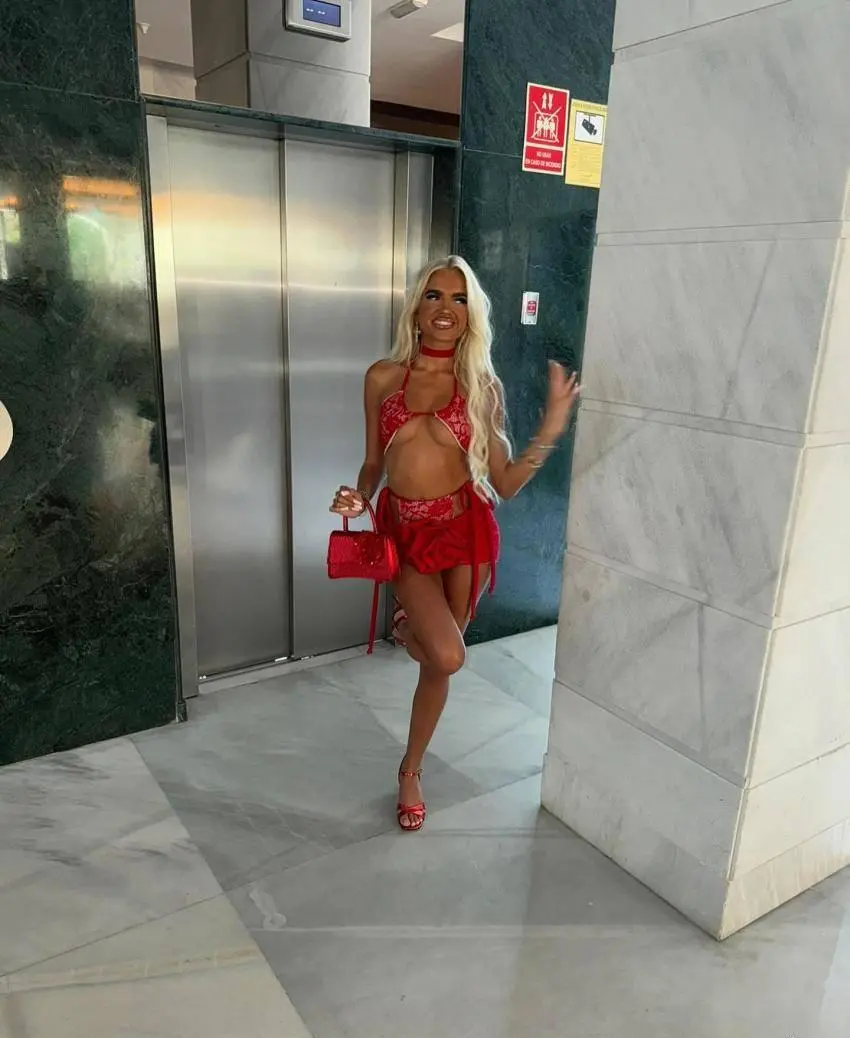 Profil de Anne-Raphaëlle à Orée d'Anjou (49530)