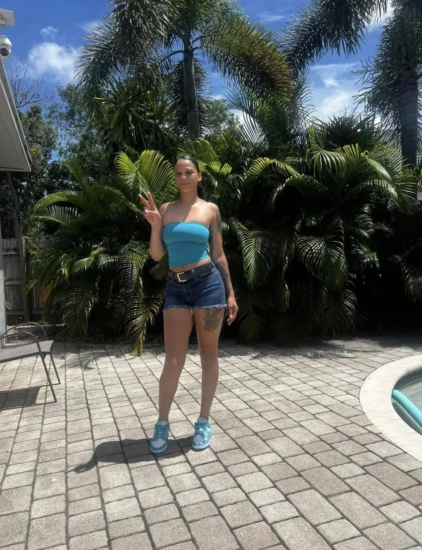 Profil de Adrianna à Francheville (69340)