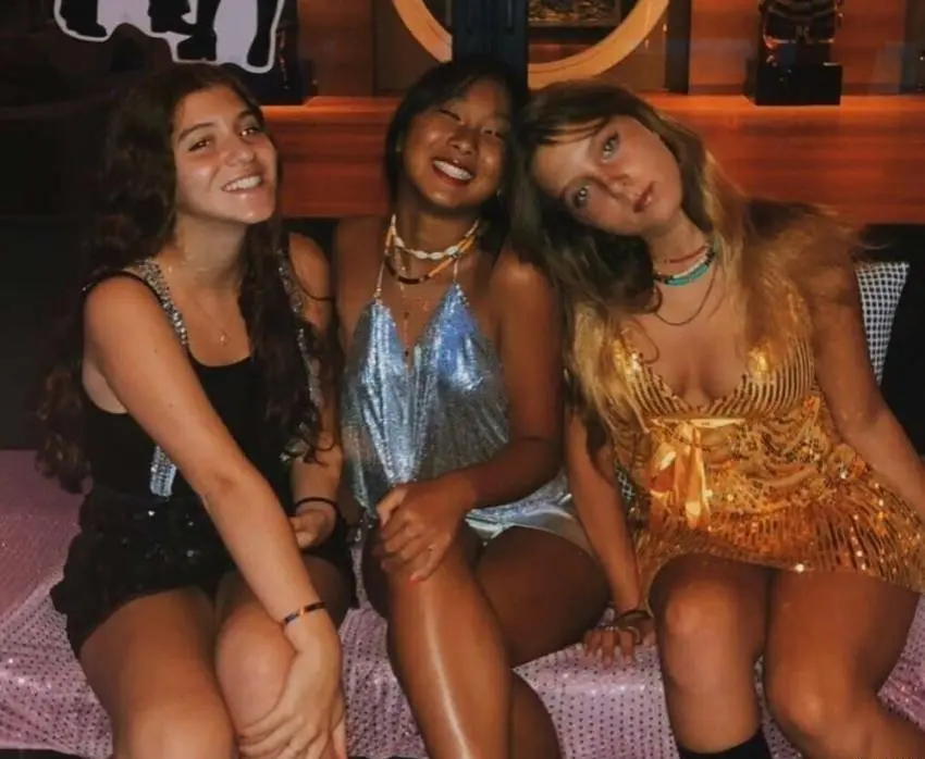 Profil de Assia à Cenon (33150)