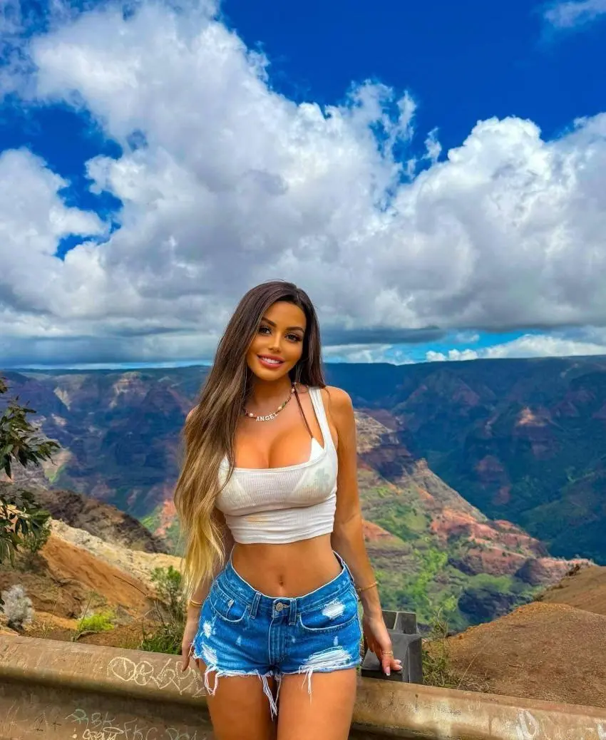 Profil de Faustine à Loire-Authion (49800)