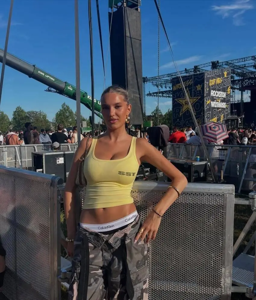 Profil de Rachel à Angers (49100)