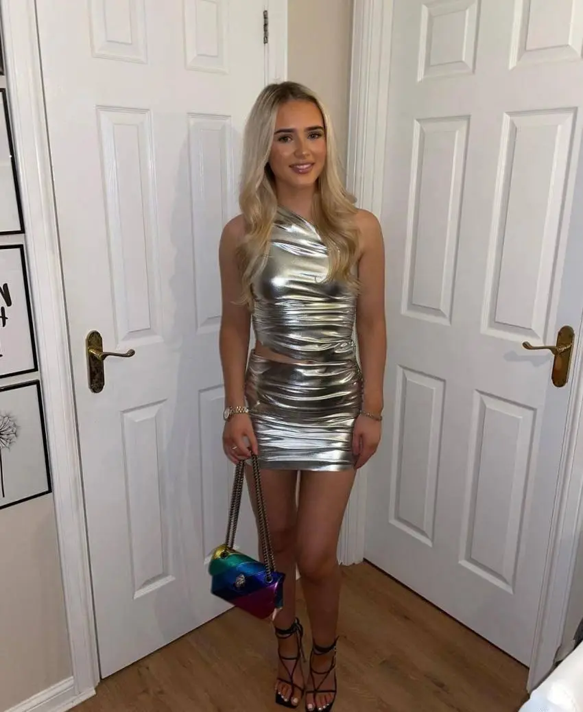 Profil de Chahinez à Poissy (78300)