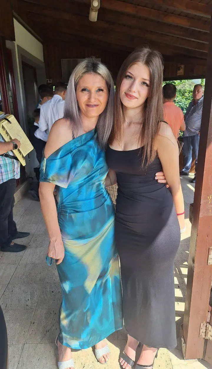 Profil de Claire-Emmanuelle à Sanary-sur-Mer (83110)