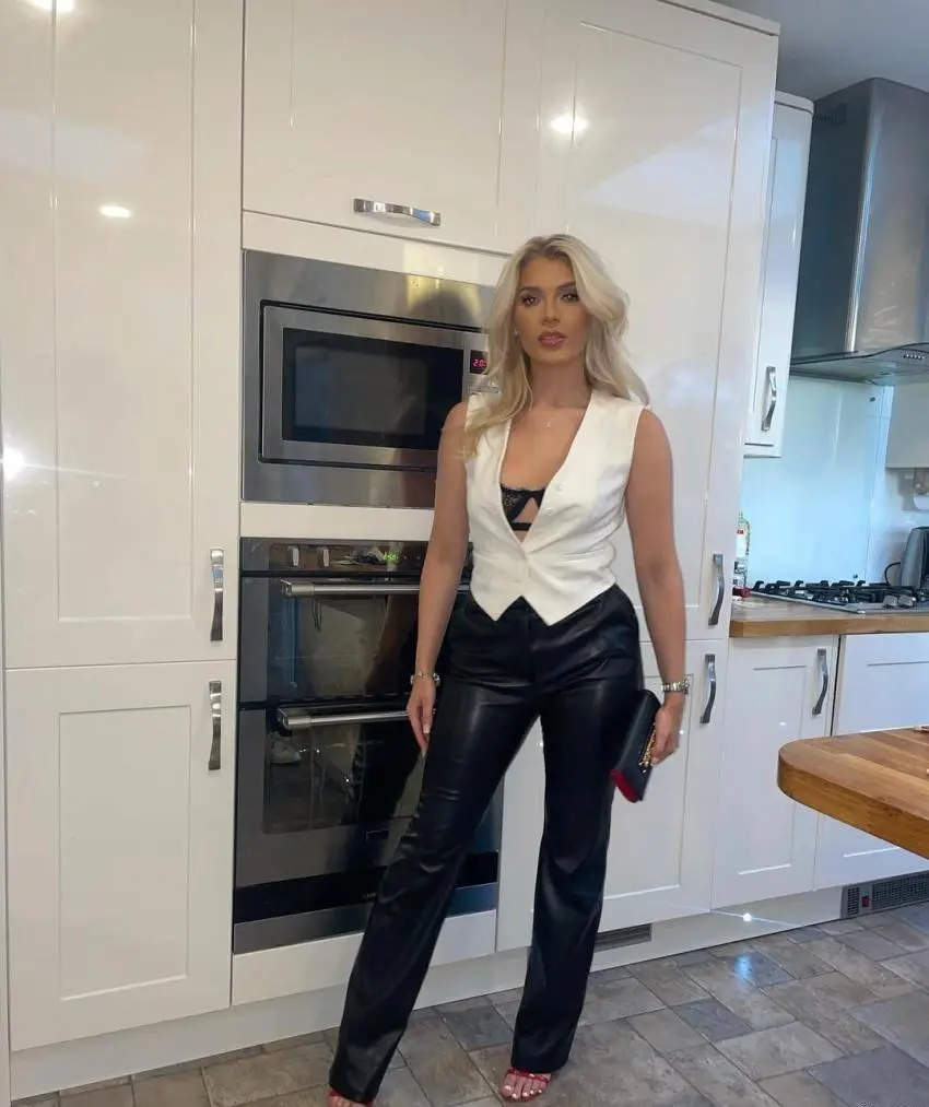 Profil de Cécile-Marie à Saint-Amand-les-Eaux (59230)